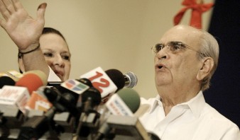 Candidato opositor Fabio Gadea denunci&oacute; irregularidades en elecciones 